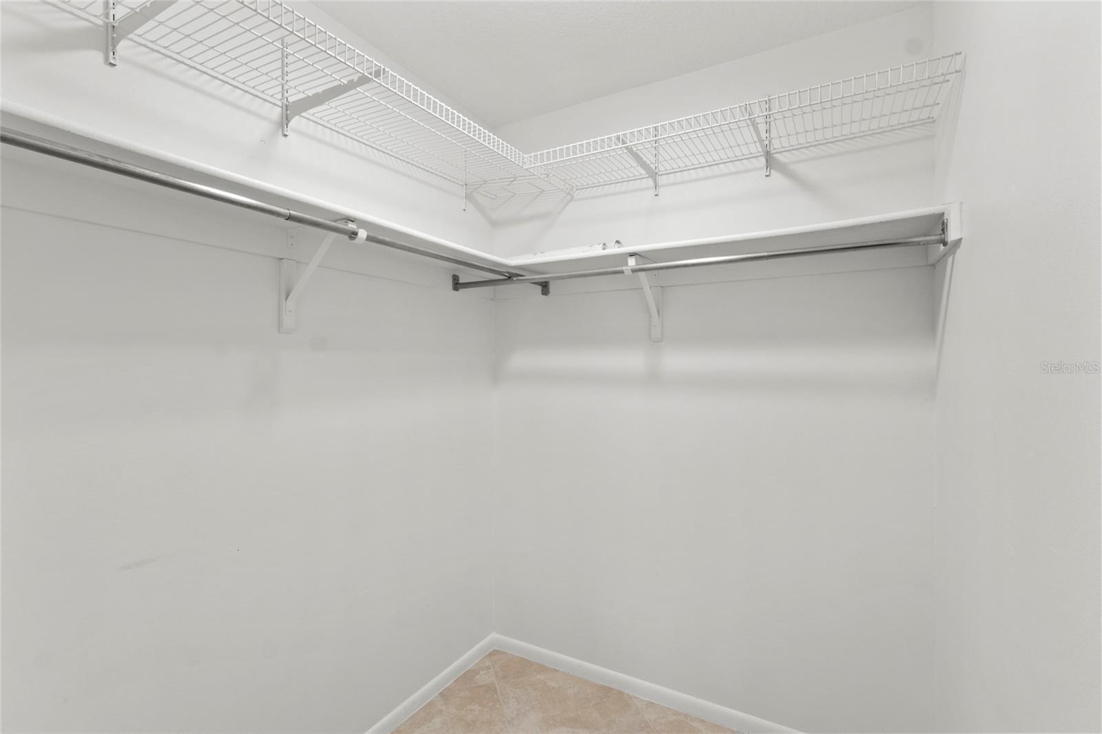 Image 16 of 43 For 411 Palm Tree Drive 411