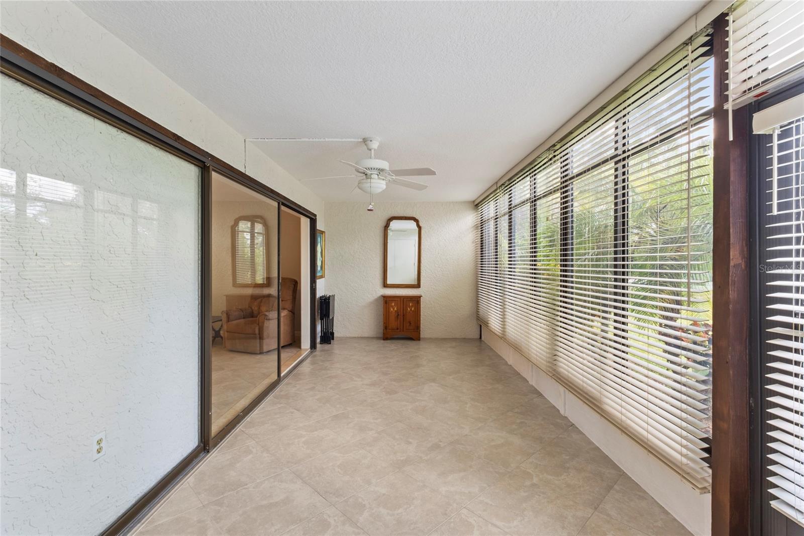 Image 21 of 43 For 411 Palm Tree Drive 411