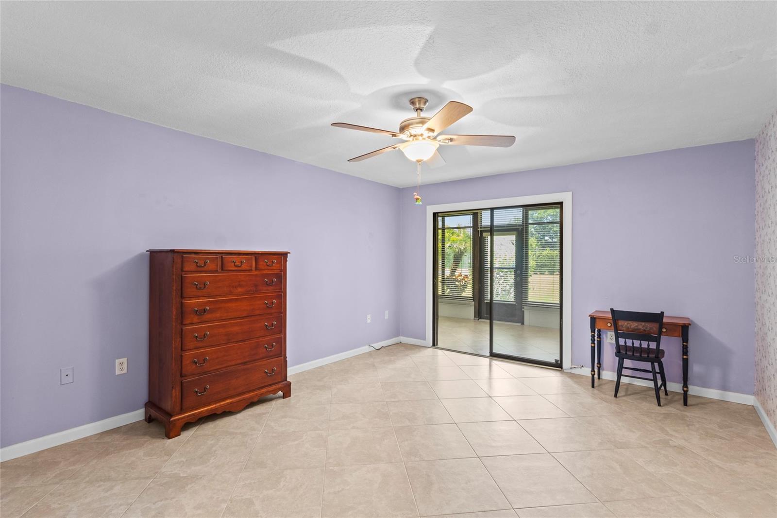 Image 27 of 43 For 411 Palm Tree Drive 411