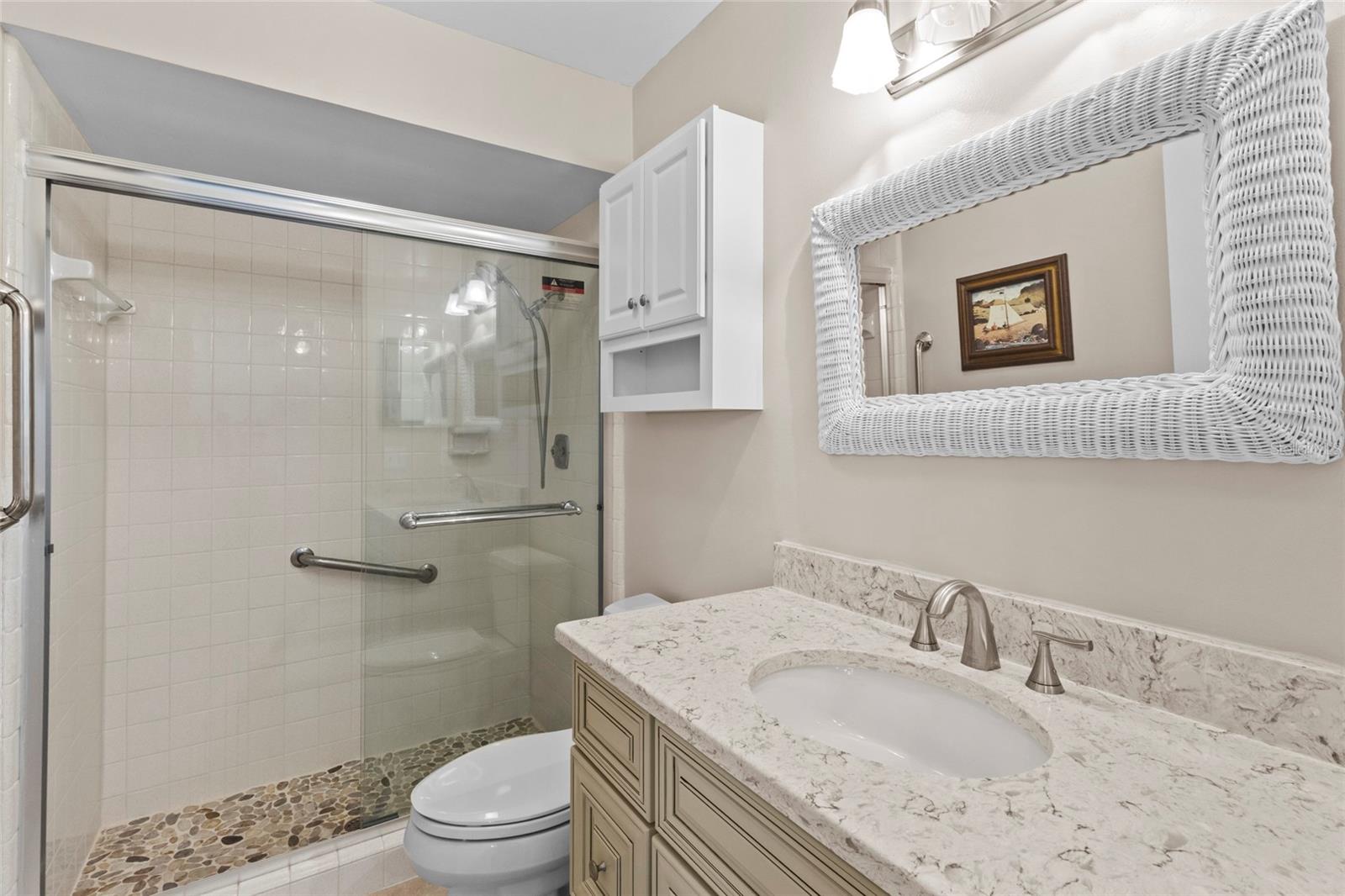 Image 30 of 43 For 411 Palm Tree Drive 411