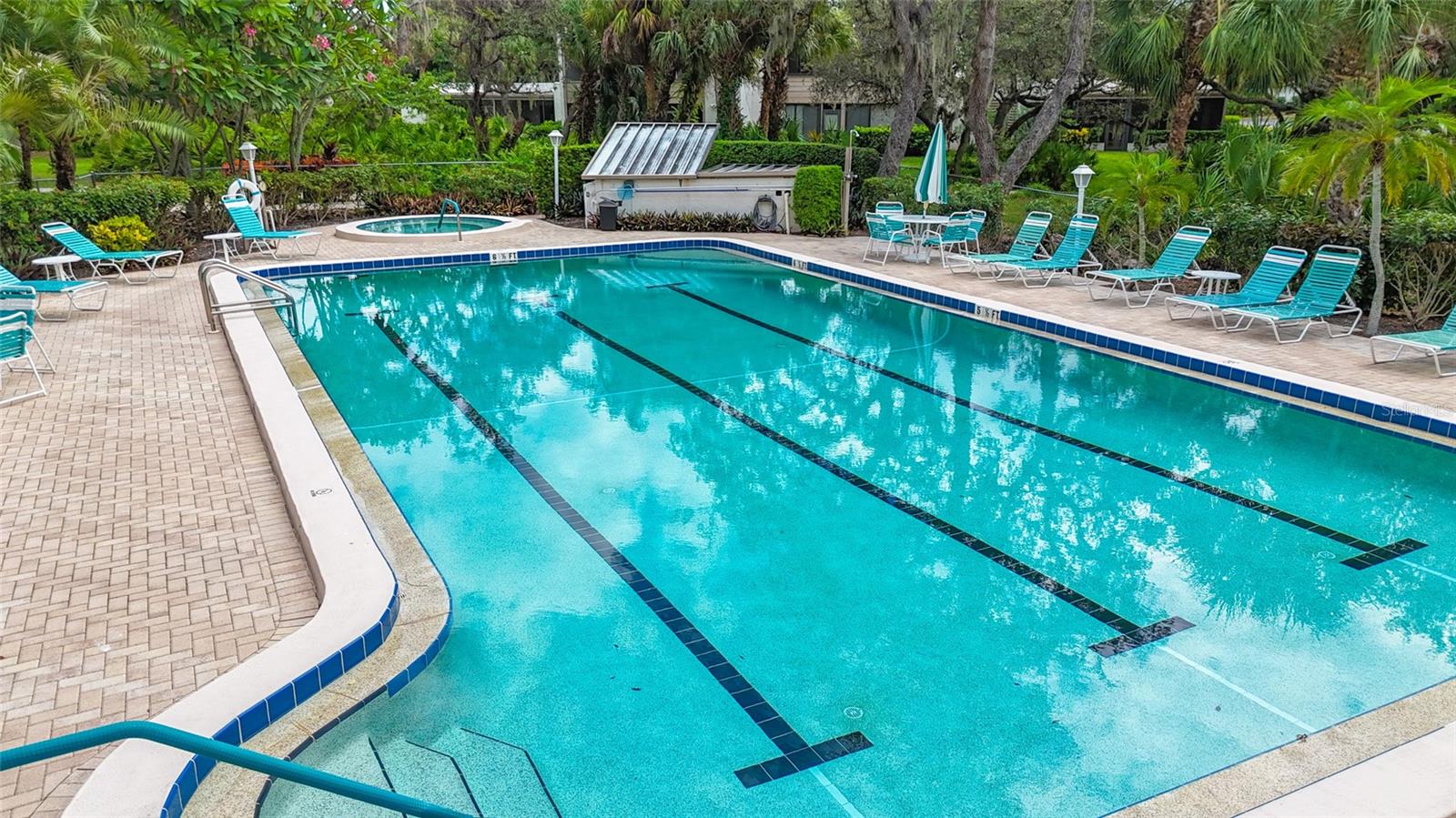 Image 37 of 43 For 411 Palm Tree Drive 411