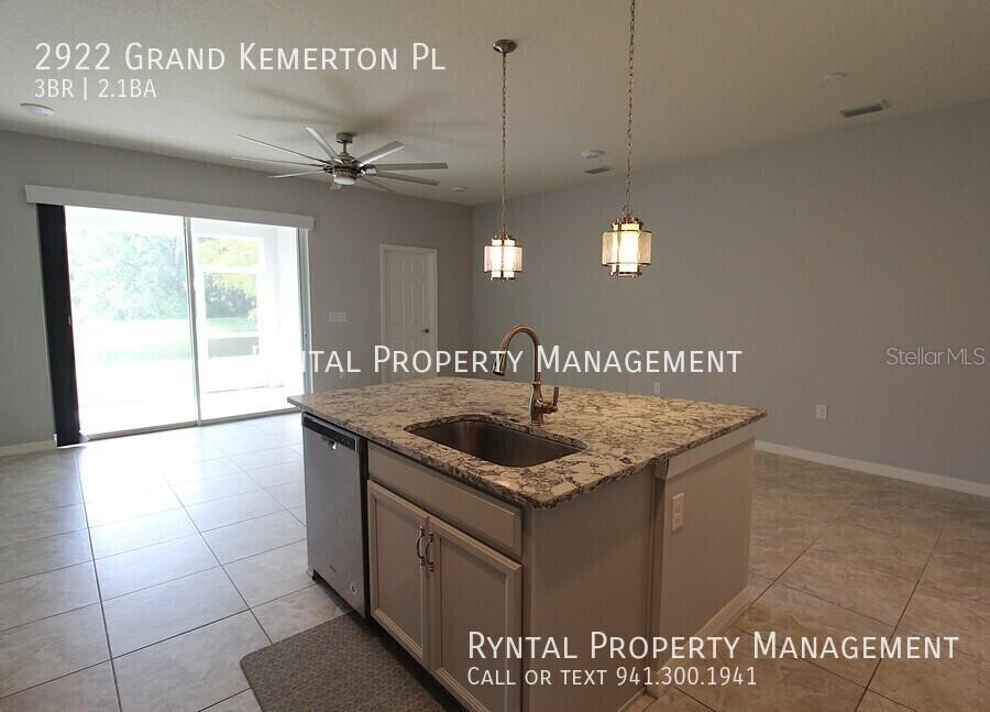 Image 3 of 28 For 2922 Grand Kemerton Place