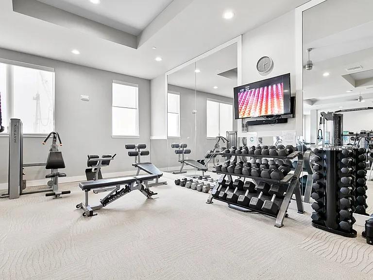 Image 15 of 25 For 700 Cocoanut Avenue 332