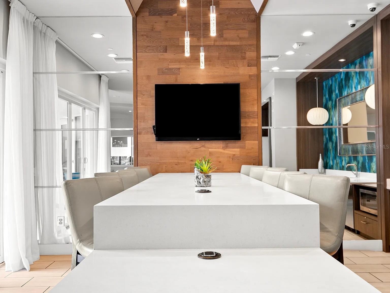 Image 2 of 25 For 700 Cocoanut Avenue 332