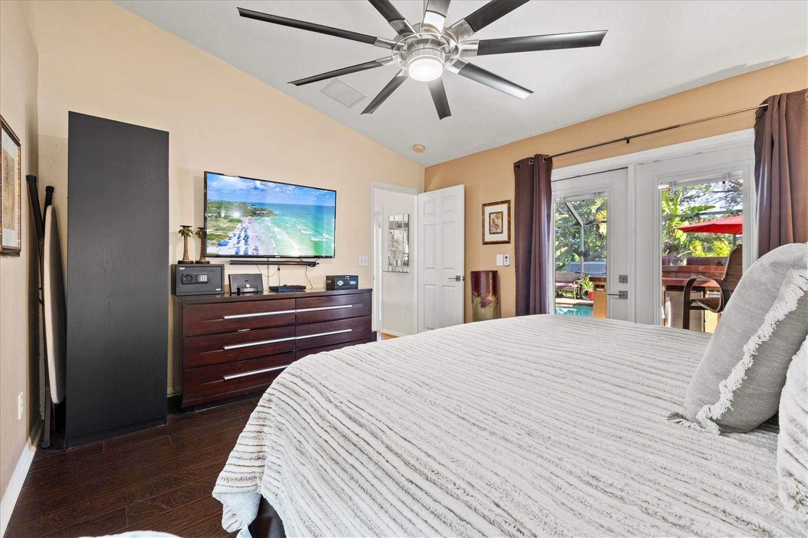 Image 13 of 53 For 4440 Sanibel Way
