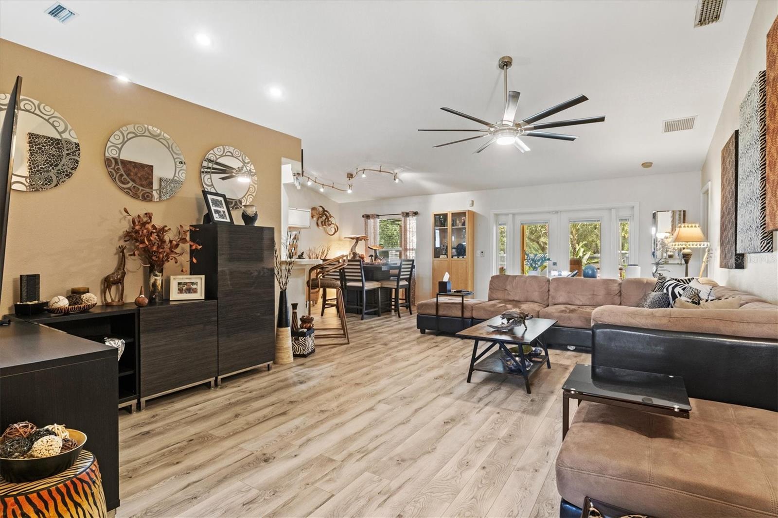 Image 2 of 53 For 4440 Sanibel Way