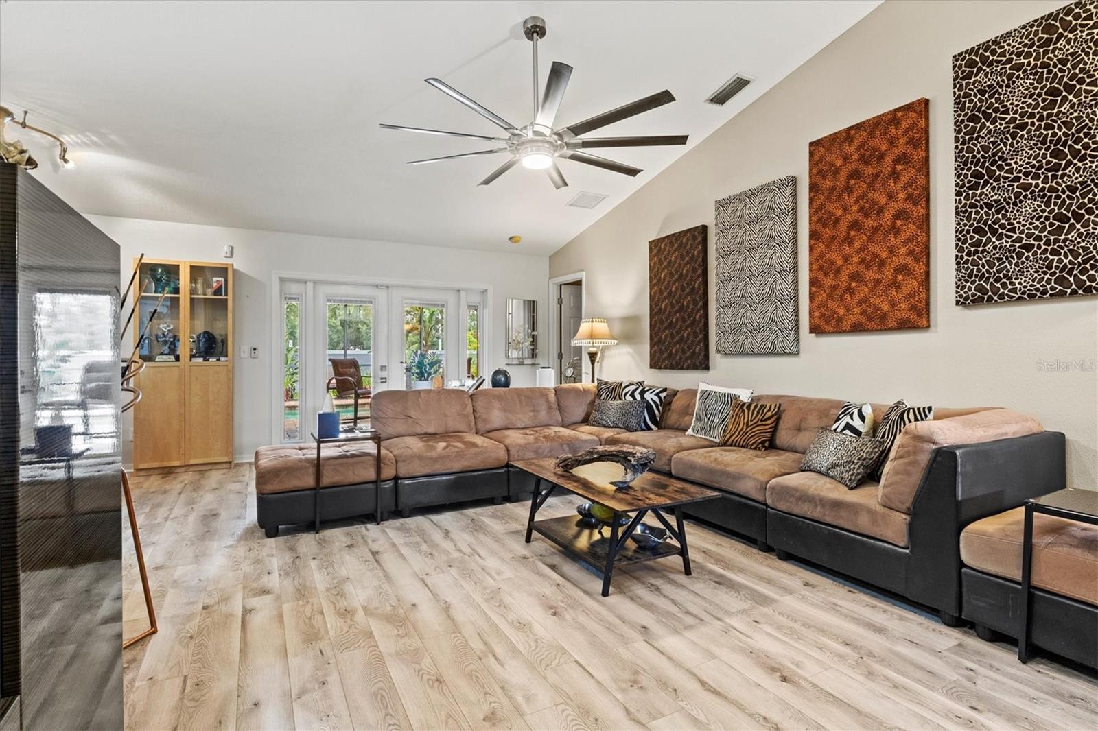 Image 3 of 53 For 4440 Sanibel Way