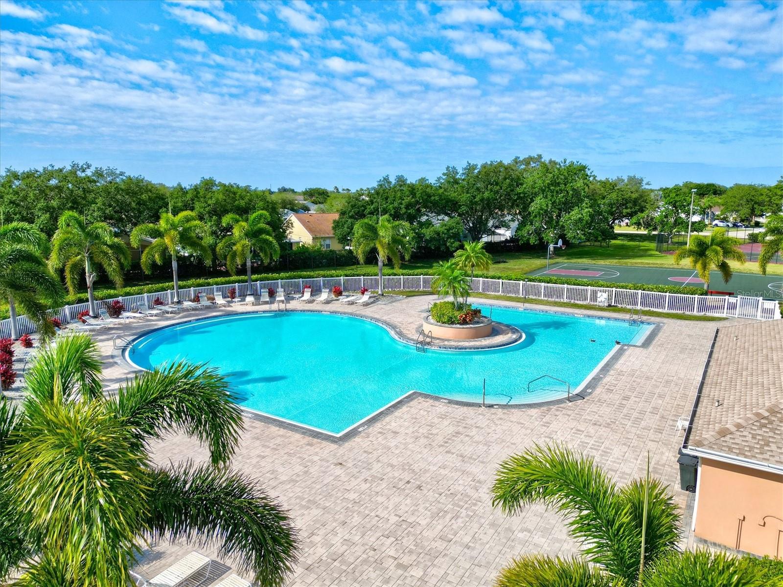 Image 42 of 53 For 4440 Sanibel Way