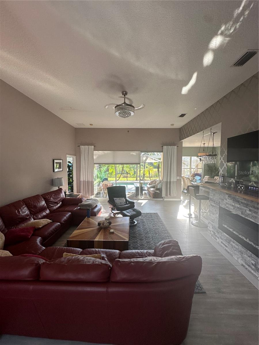 Image 7 of 33 For 4449 Golden Lake Drive