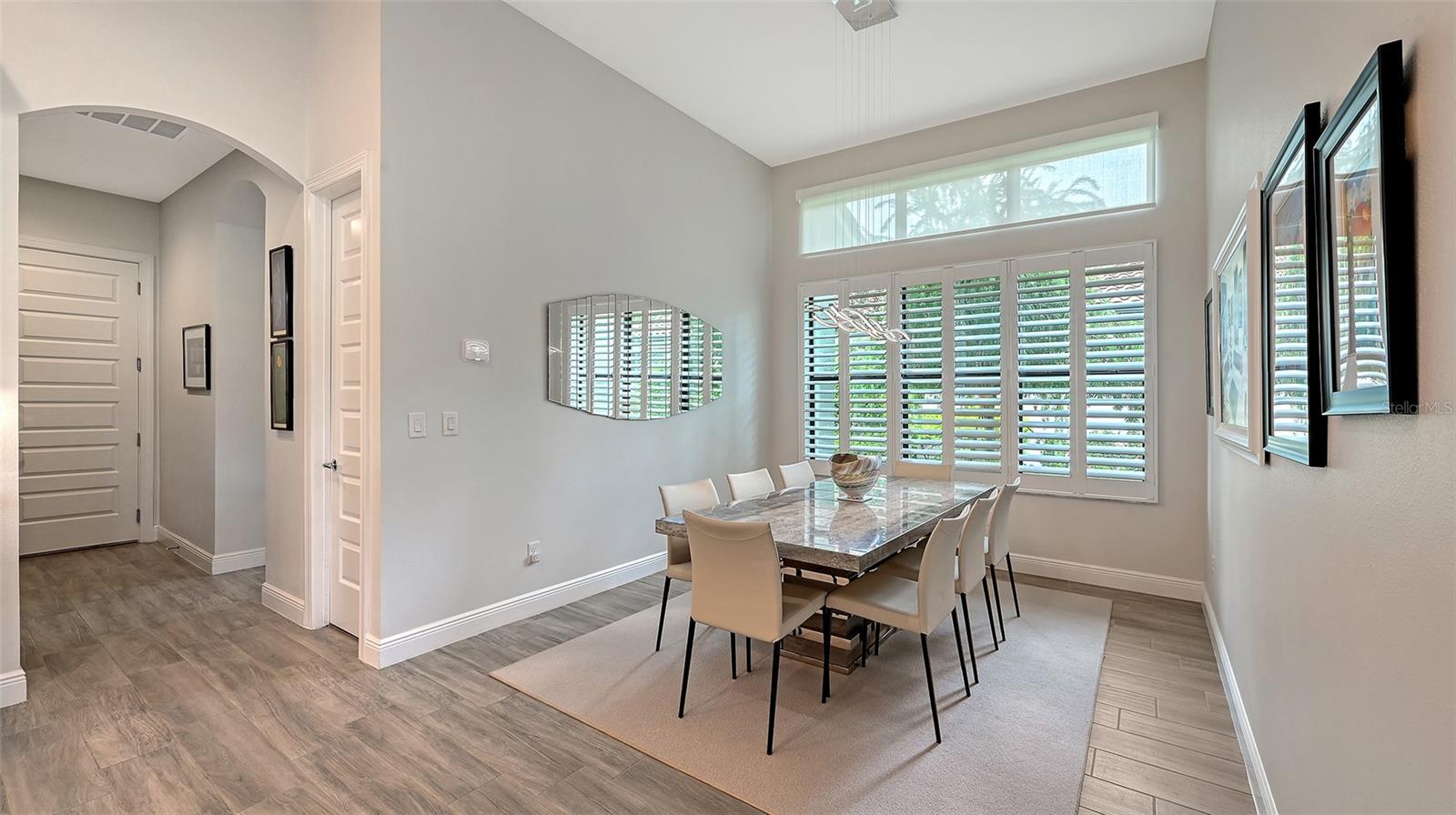 Image 19 of 67 For 16609 Berwick Terrace