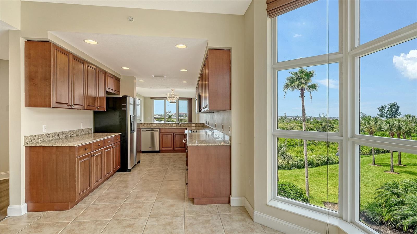 Image 28 of 58 For 615 Riviera Dunes Way 208