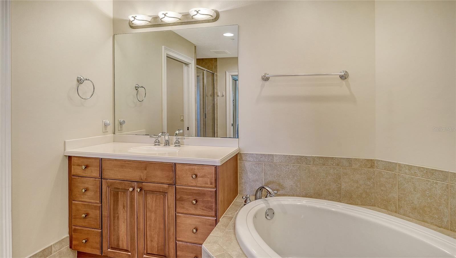 Image 36 of 58 For 615 Riviera Dunes Way 208