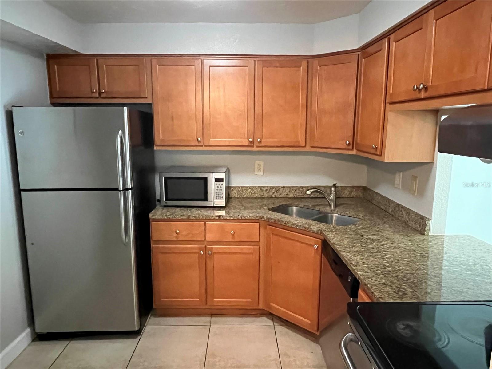 Image 3 of 27 For 2610 Coconut Bay Ln  715 (1e)