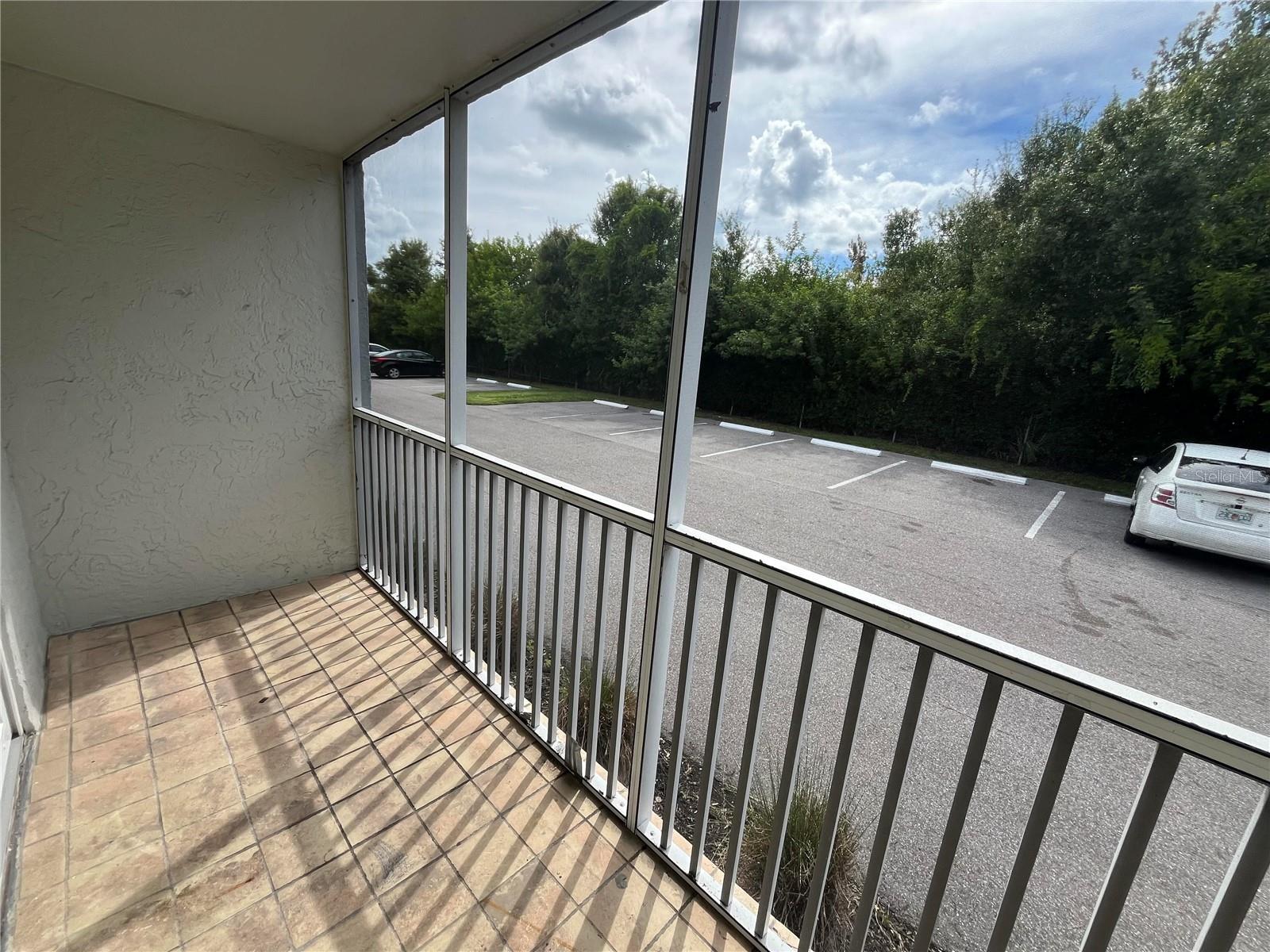 Image 5 of 27 For 2610 Coconut Bay Ln  715 (1e)