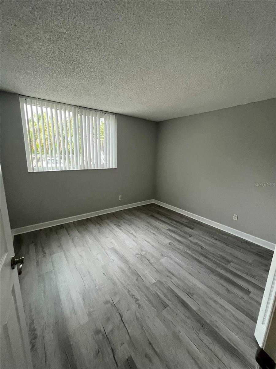 Image 7 of 27 For 2610 Coconut Bay Ln  715 (1e)