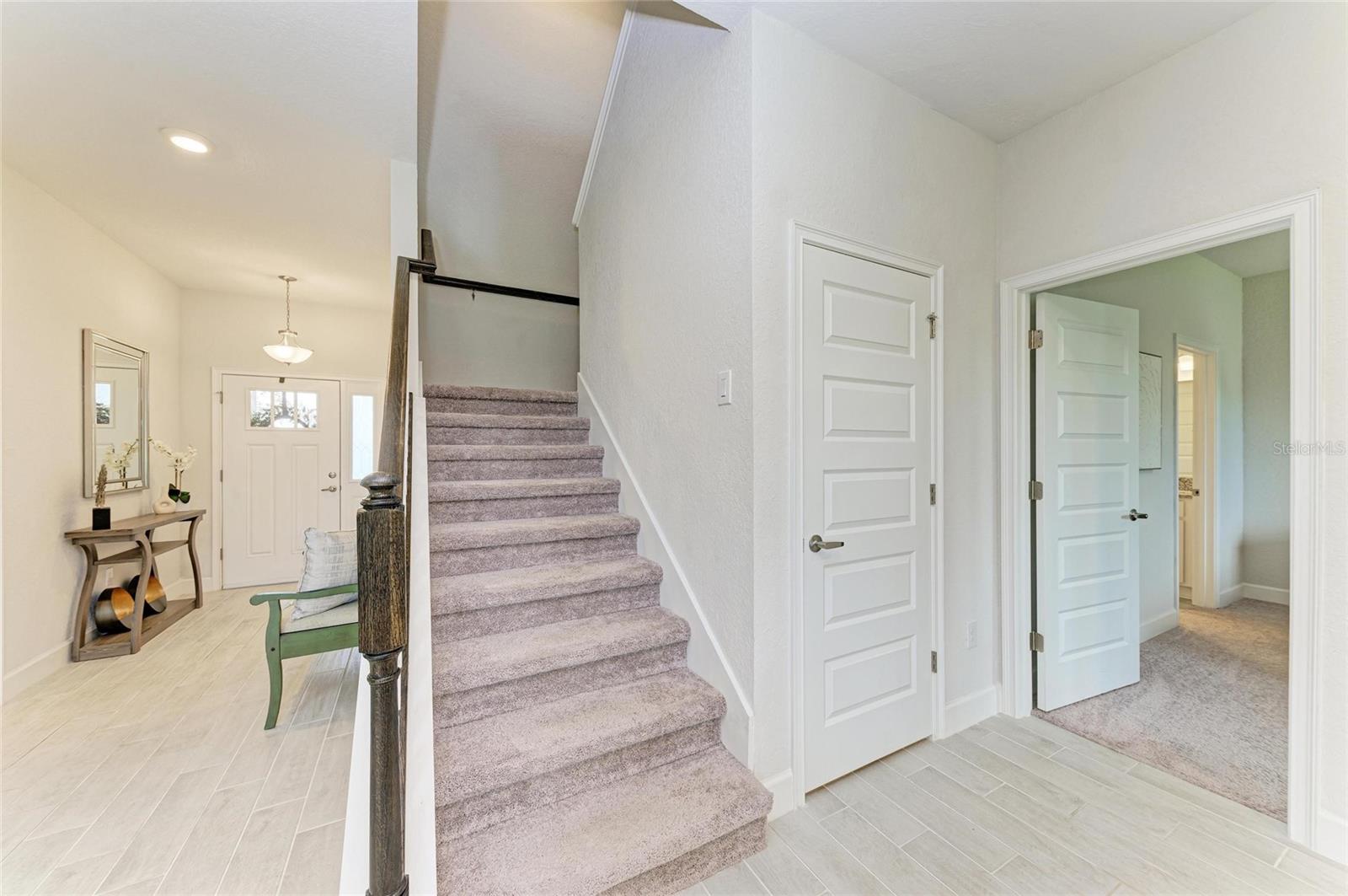 Image 25 of 66 For 6107 164th Avenue E