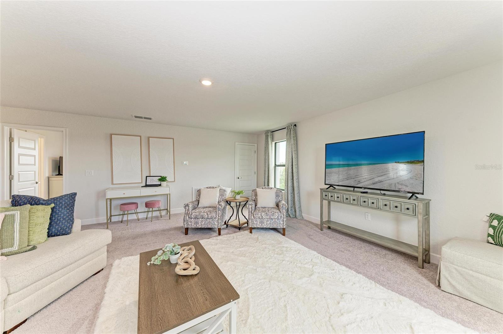 Image 30 of 66 For 6107 164th Avenue E