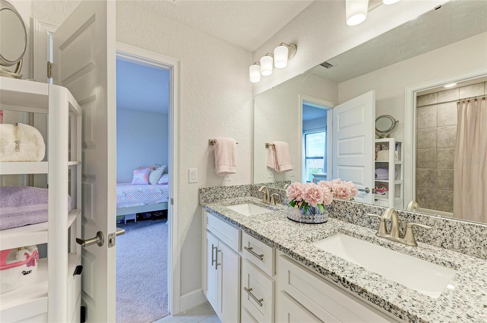 Image 33 of 66 For 6107 164th Avenue E