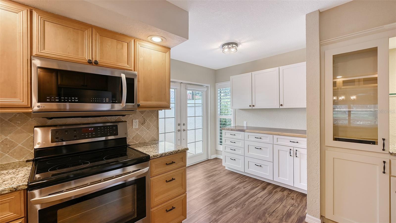 Image 19 of 63 For 7340 Golf Pointe Circle