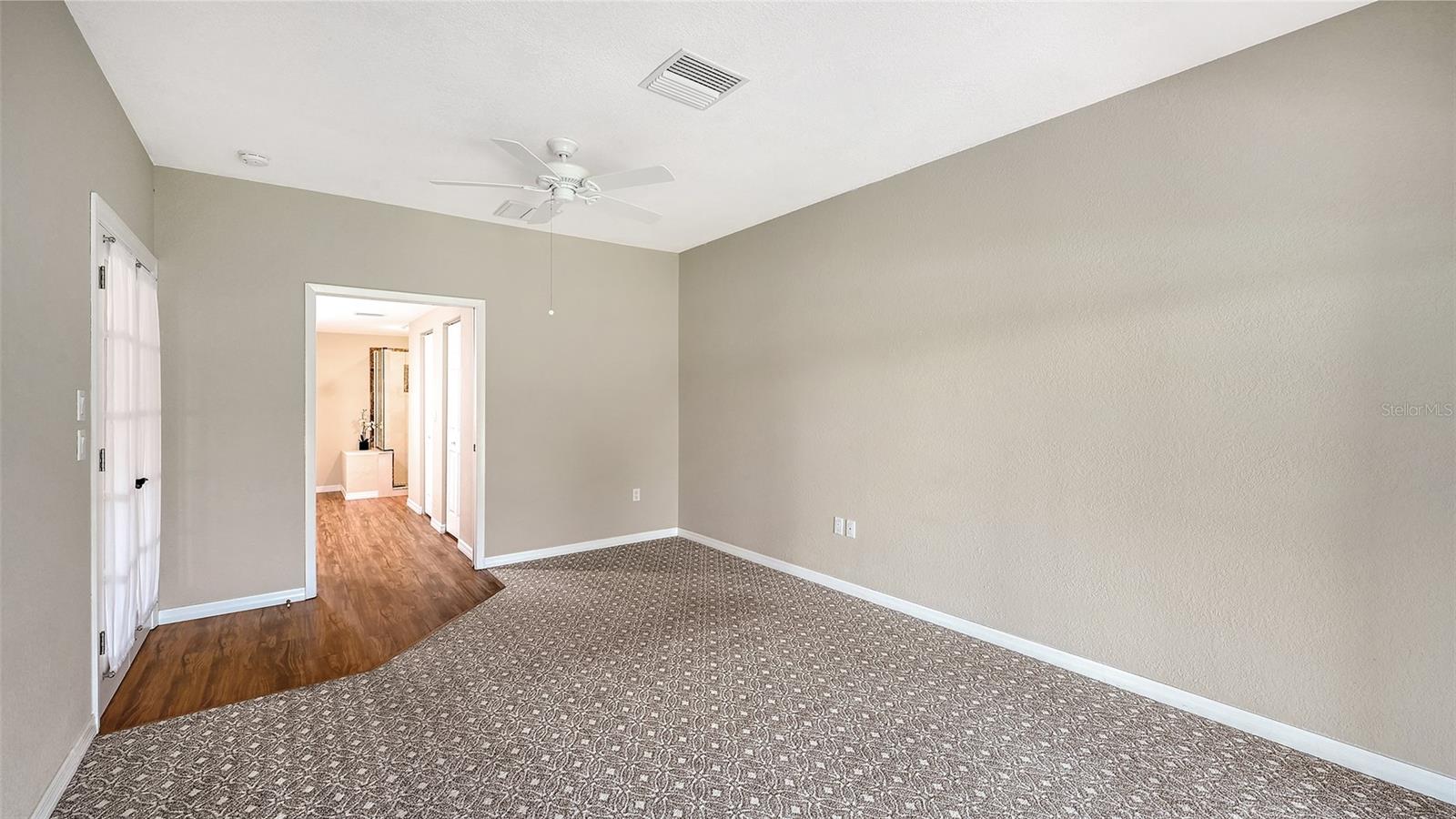 Image 26 of 63 For 7340 Golf Pointe Circle