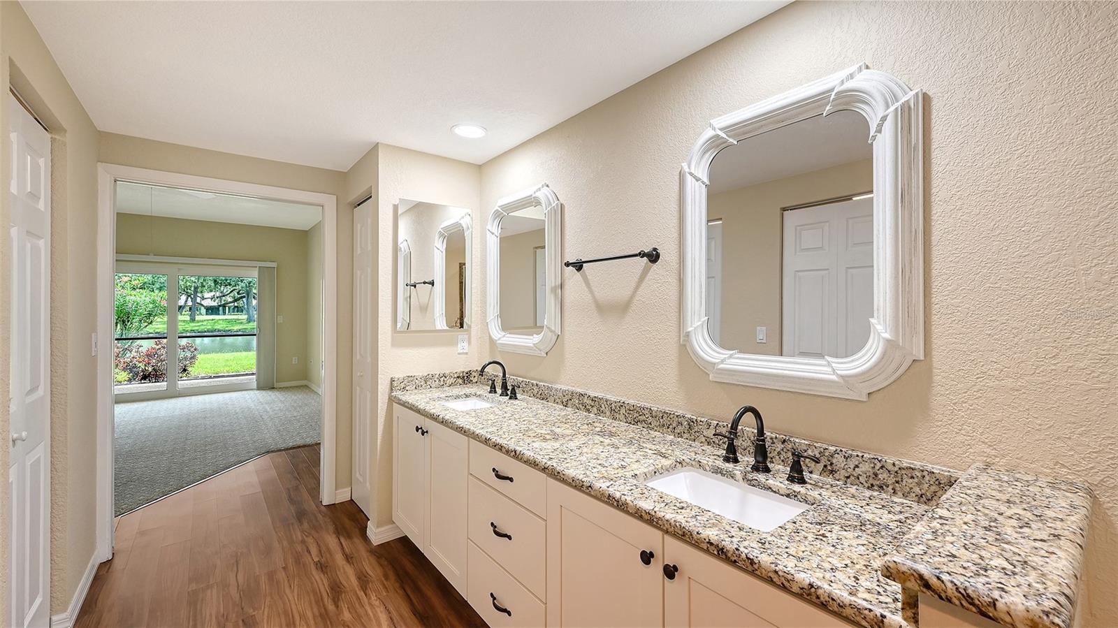 Image 29 of 63 For 7340 Golf Pointe Circle