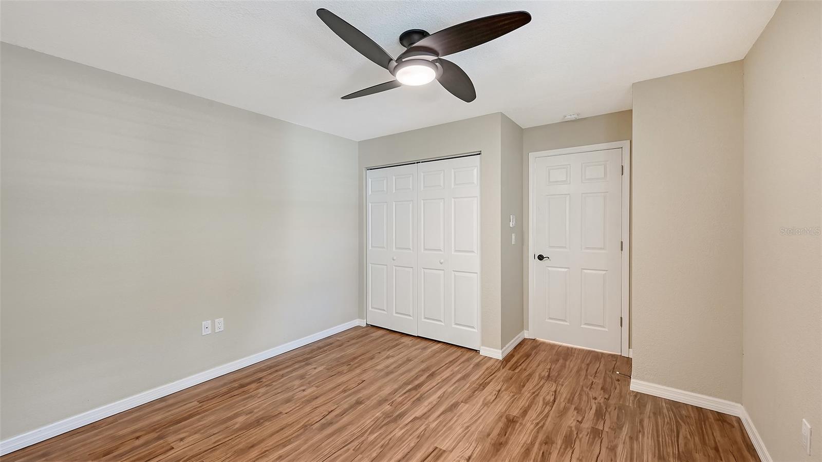 Image 33 of 63 For 7340 Golf Pointe Circle