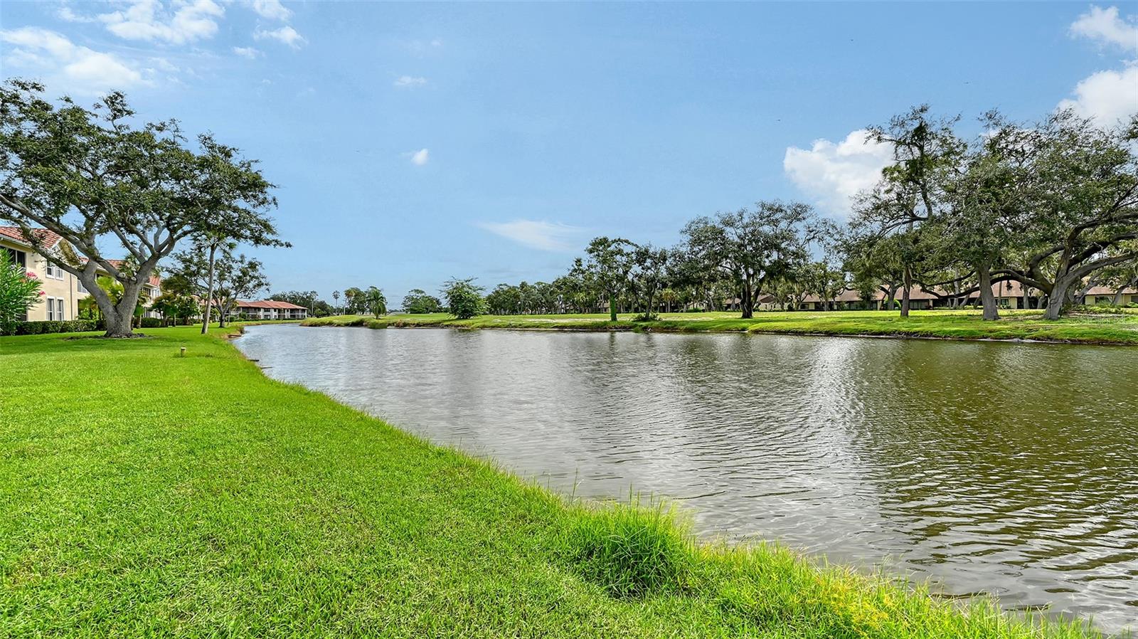 Image 41 of 63 For 7340 Golf Pointe Circle