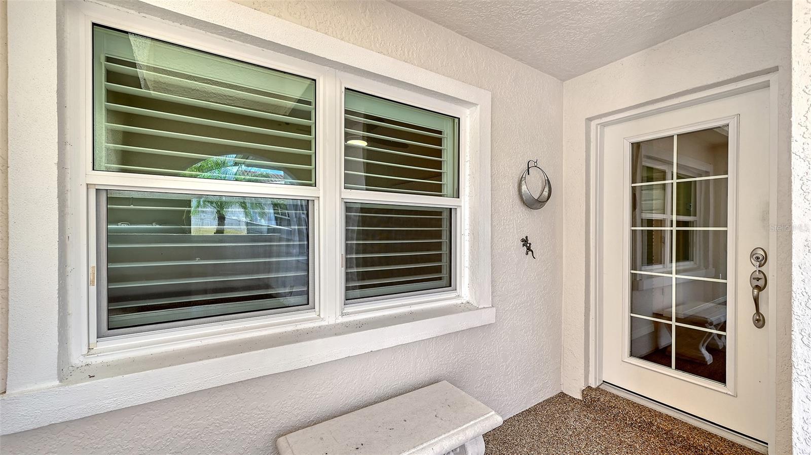 Image 5 of 63 For 7340 Golf Pointe Circle