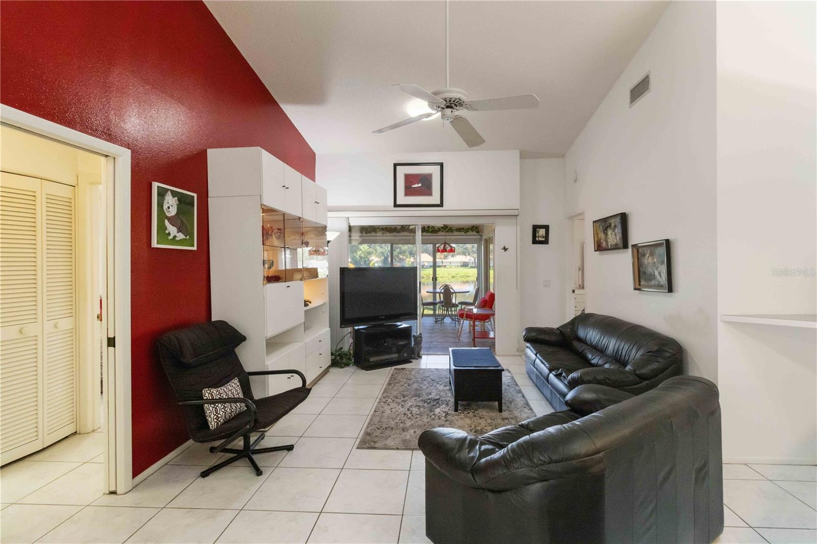 Image 15 of 59 For 5812 Garden Lakes Drive