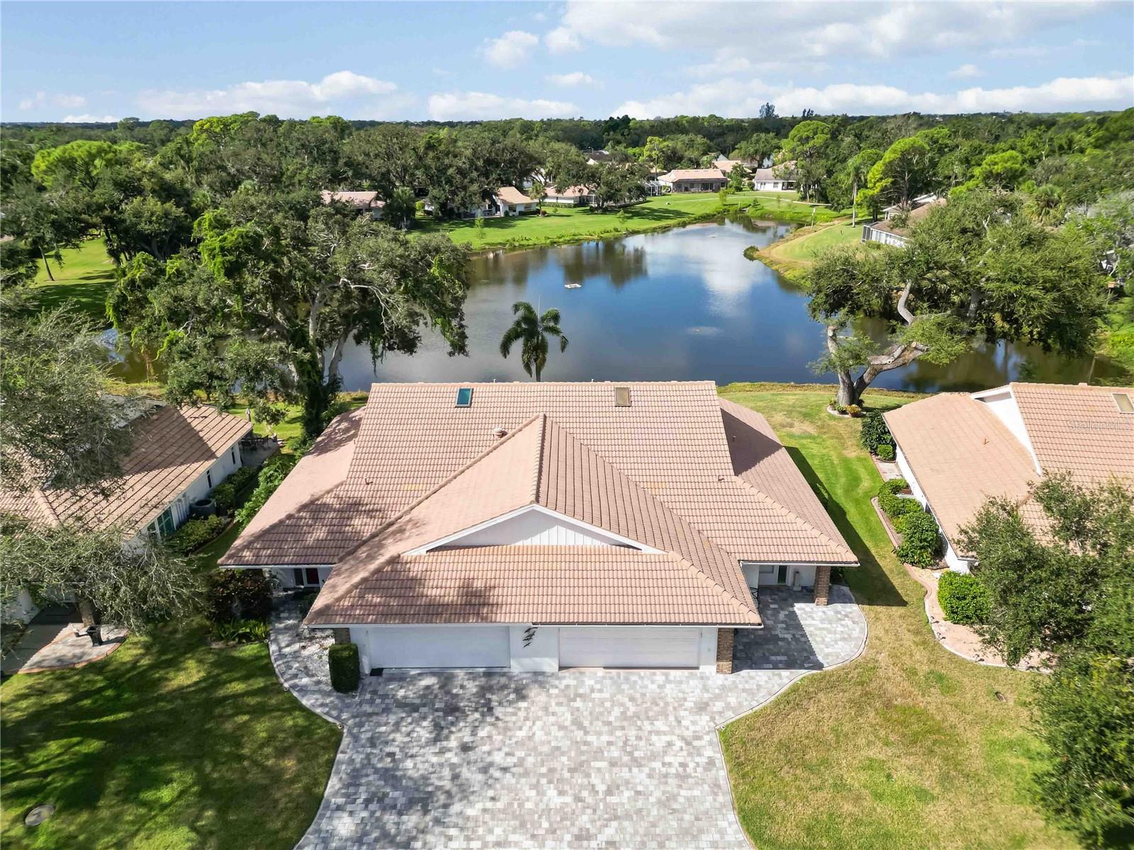Image 37 of 59 For 5812 Garden Lakes Drive