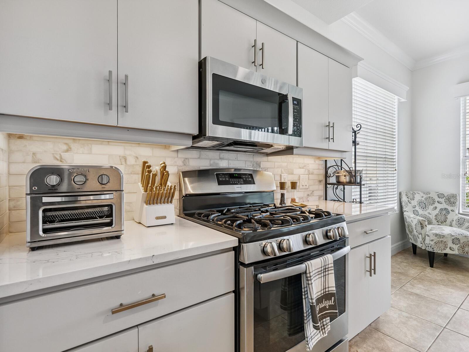 Image 14 of 46 For 8451 Miramar Way 101