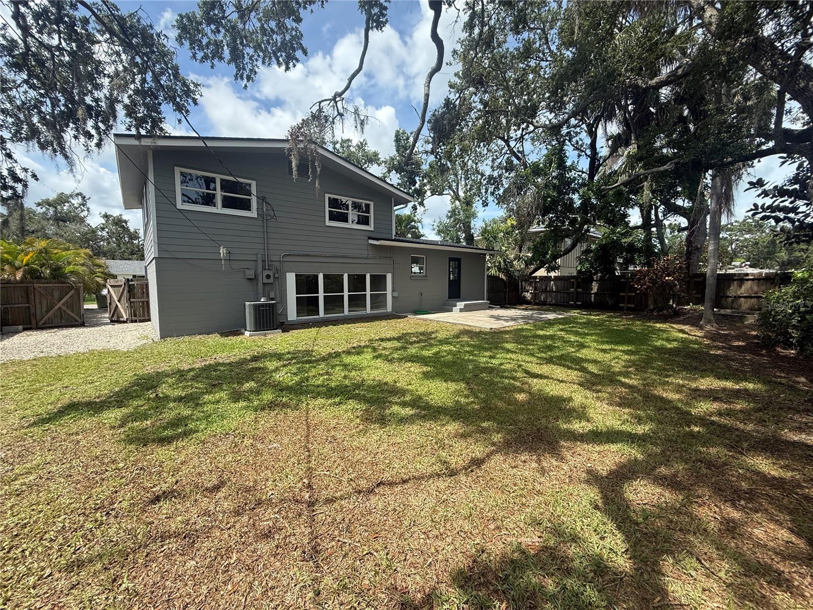 Image 36 of 36 For 3135 Alta Vista Street
