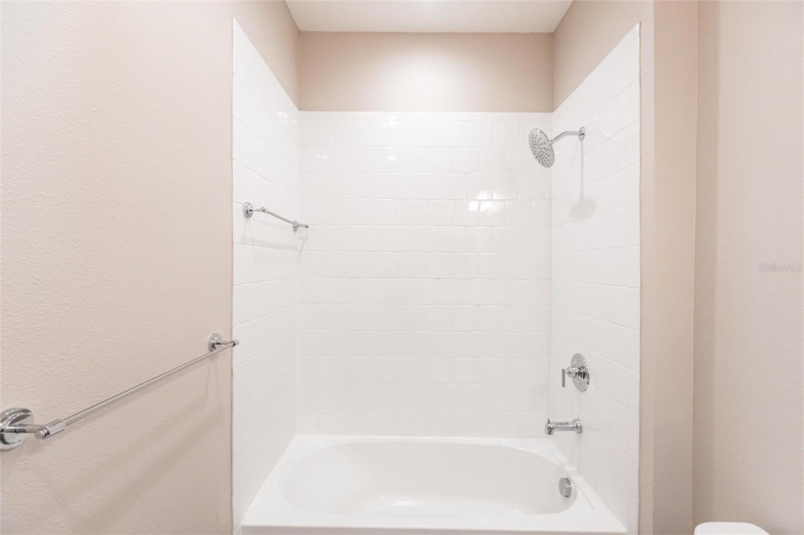 Image 22 of 36 For 4739 Willow Bend Avenue