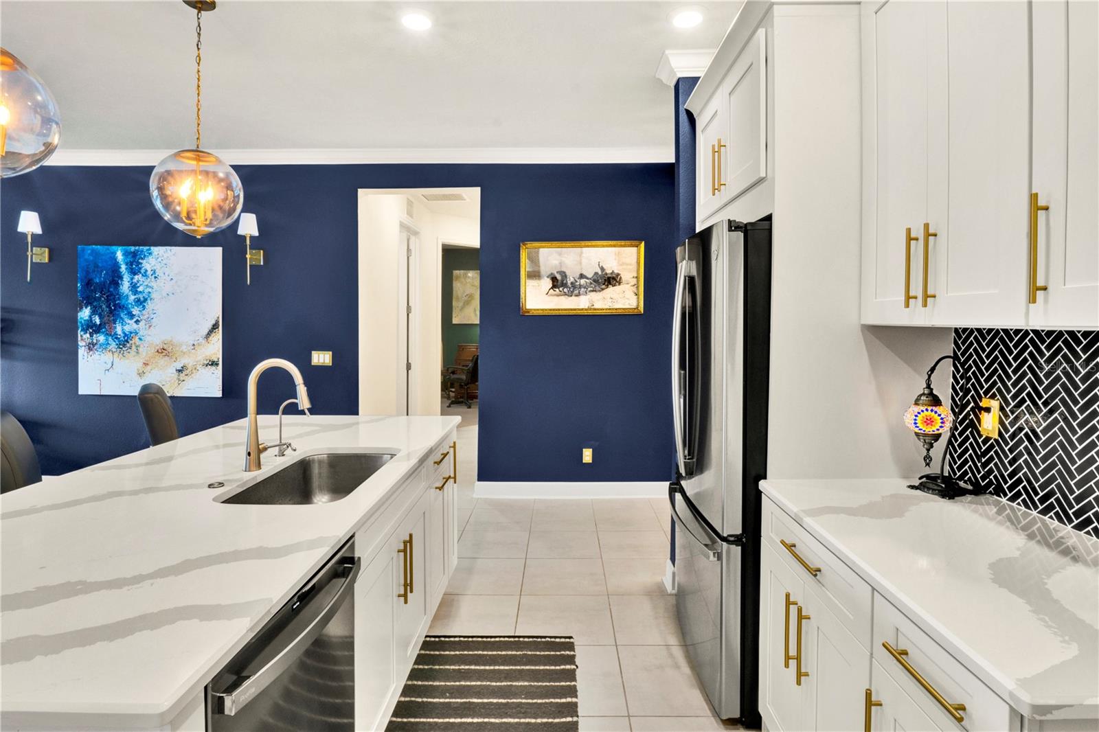 Image 21 of 53 For 6378 Grandview Hill Court