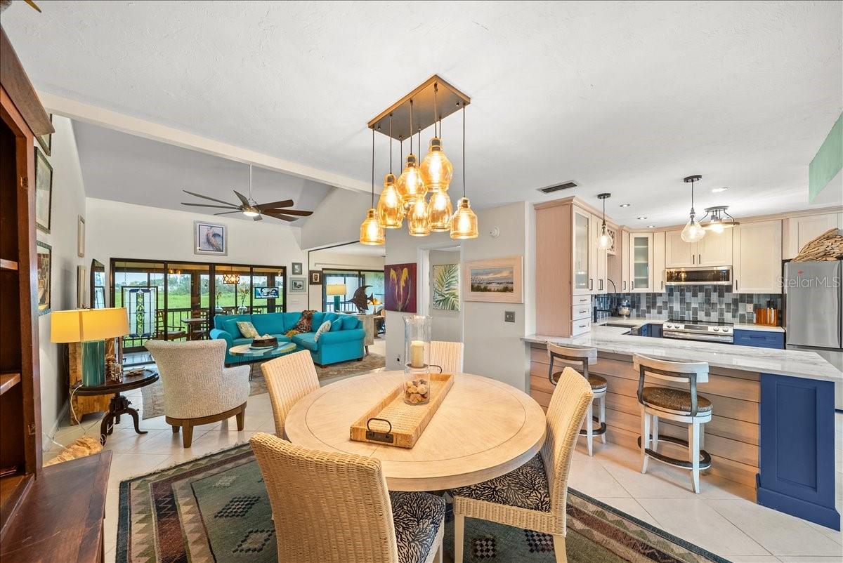 Image 10 of 45 For 1078 Bird Bay Way 302