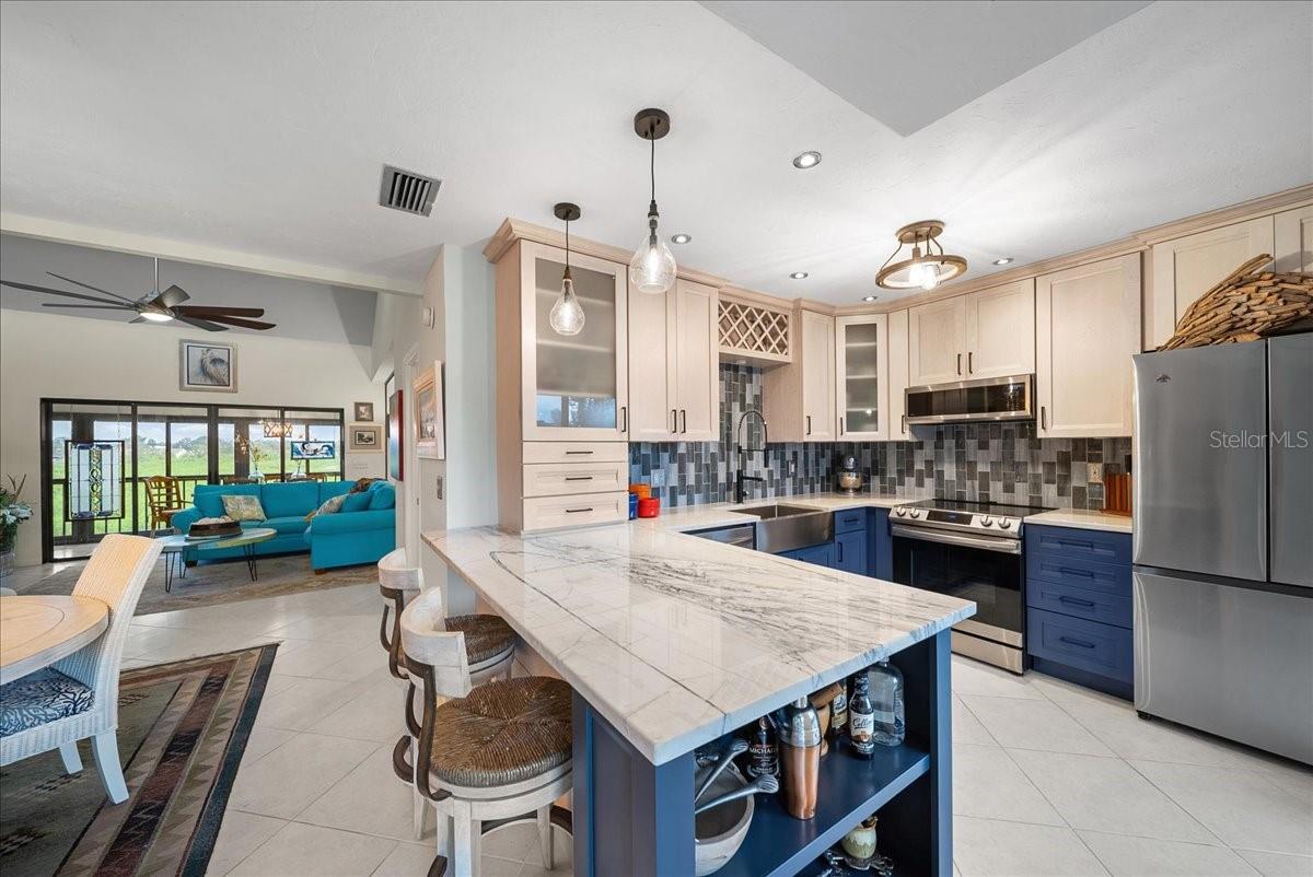 Image 5 of 45 For 1078 Bird Bay Way 302