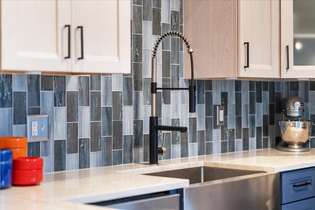Image 7 of 45 For 1078 Bird Bay Way 302