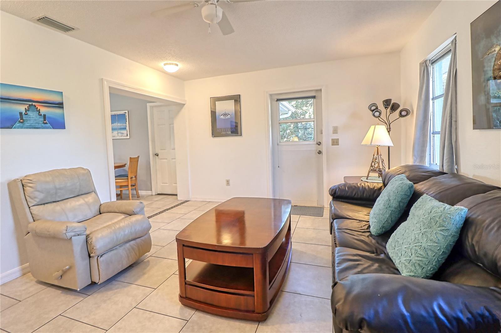 Image 15 of 38 For 11058 Deerwood Avenue