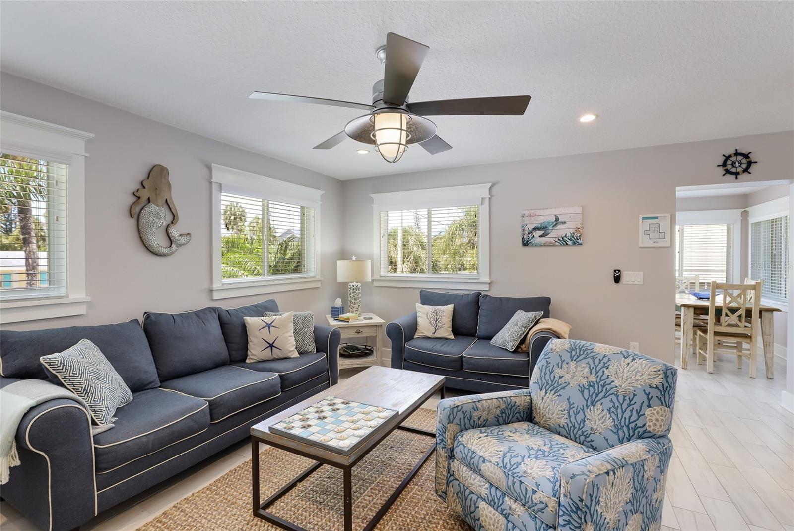 Image 15 of 28 For 5701 Holmes Boulevard B
