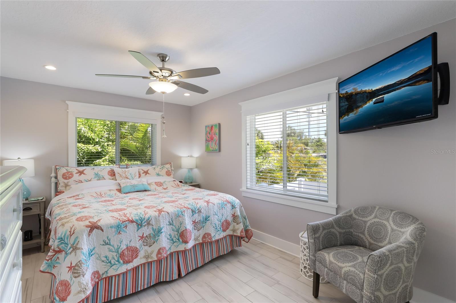 Image 18 of 28 For 5701 Holmes Boulevard B