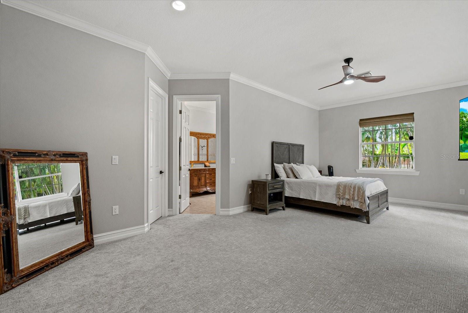 Listing photo id 21 for 213 Gaines Avenue