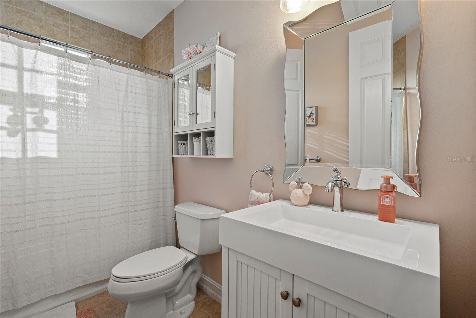 Listing photo id 31 for 213 Gaines Avenue