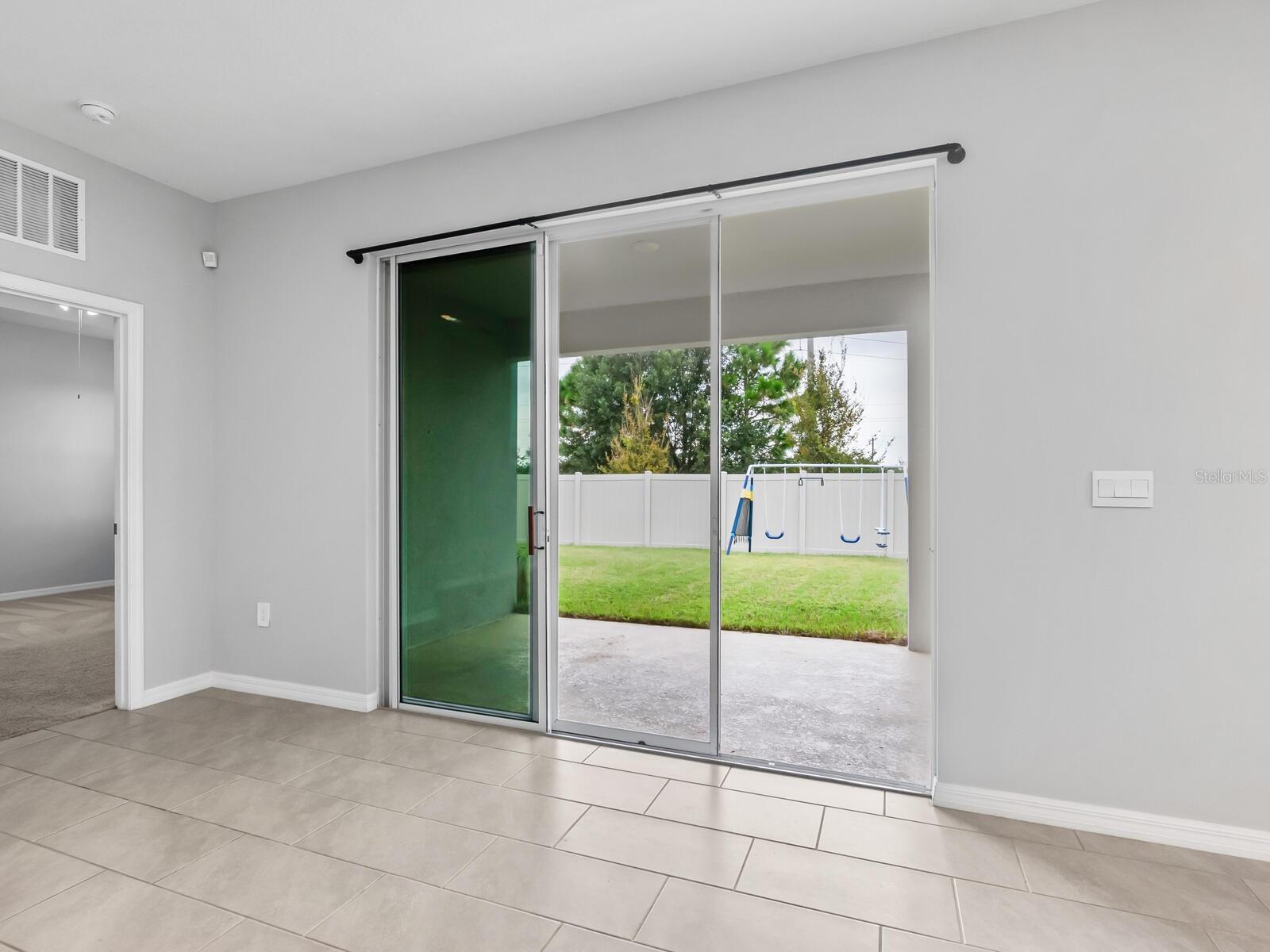 Image 13 of 45 For 2092 Midnight Pearl Drive
