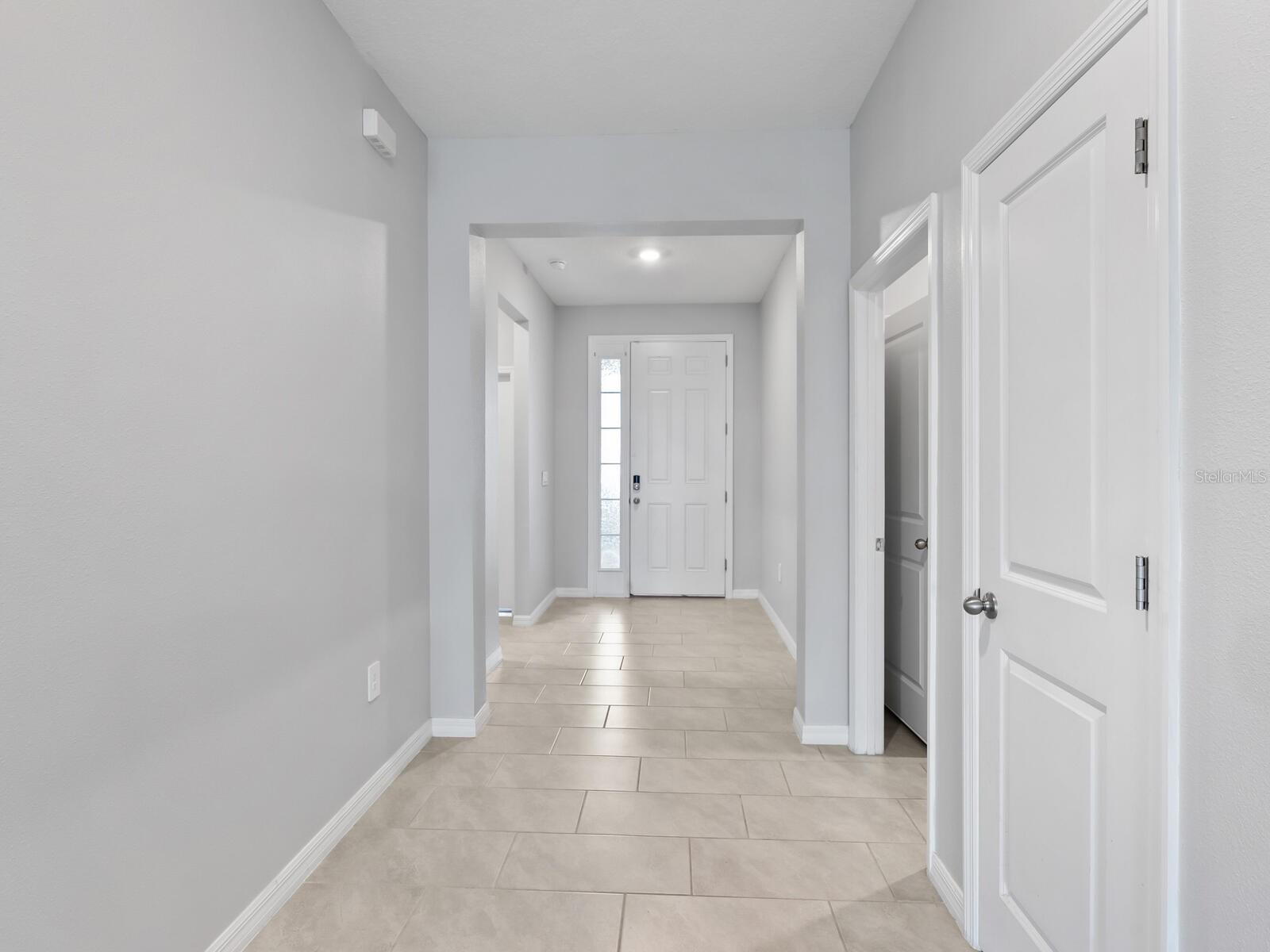 Image 3 of 45 For 2092 Midnight Pearl Drive