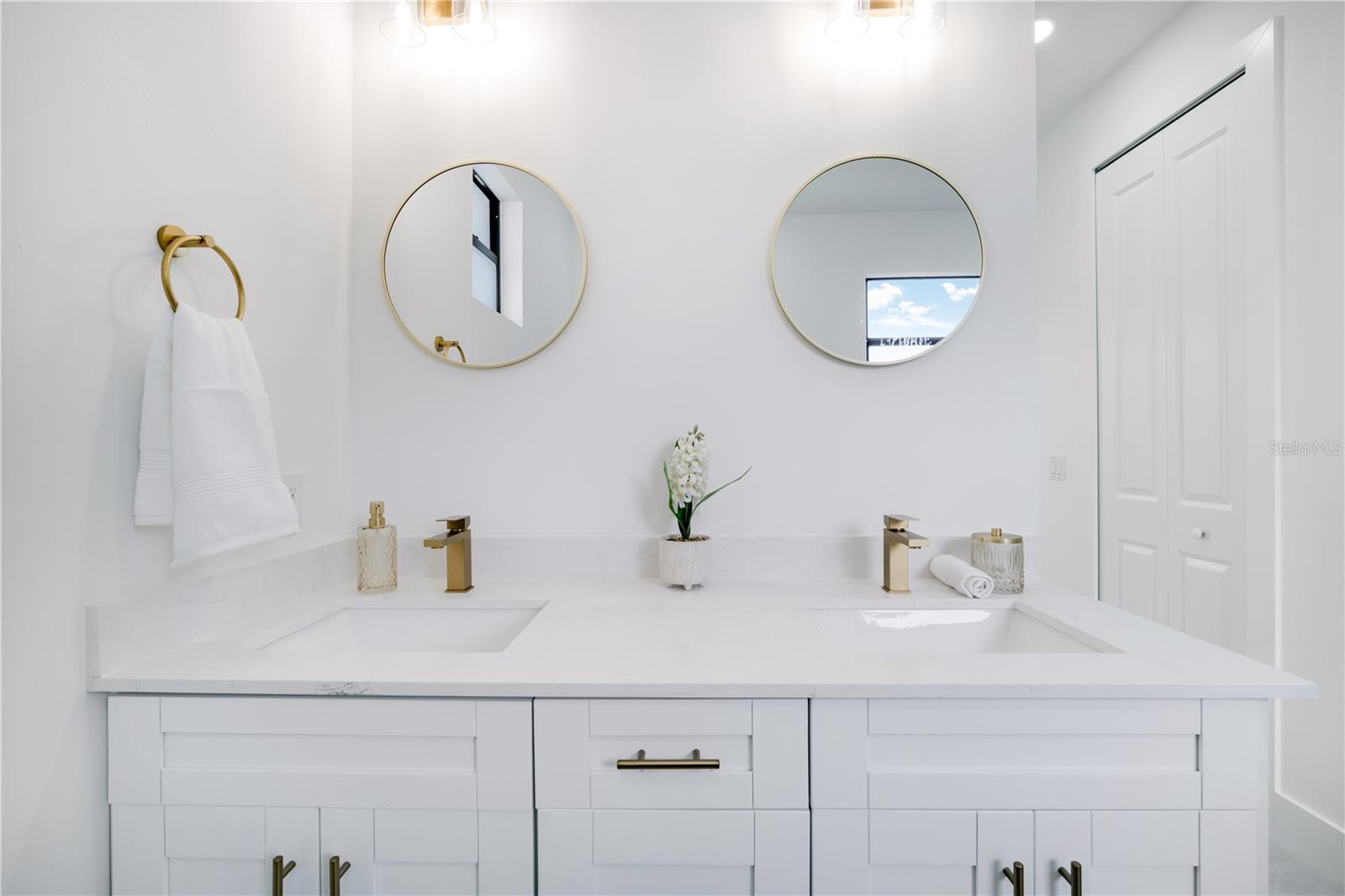 Image 23 of 45 For 1270 Miliken Terrace