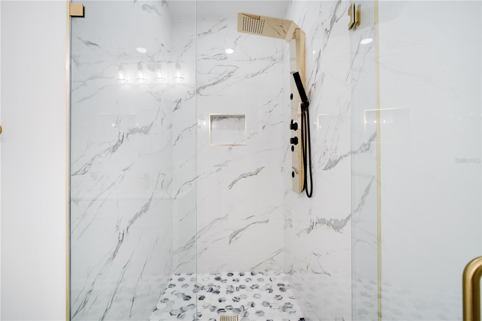 Image 24 of 45 For 1270 Miliken Terrace