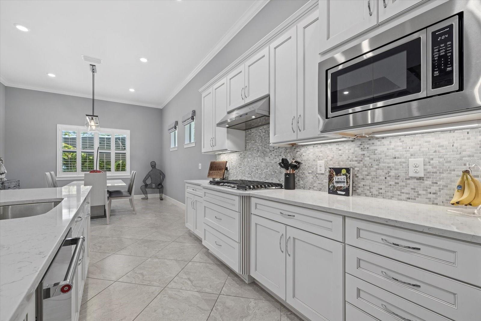 Image 14 of 92 For 825 Seascape Place