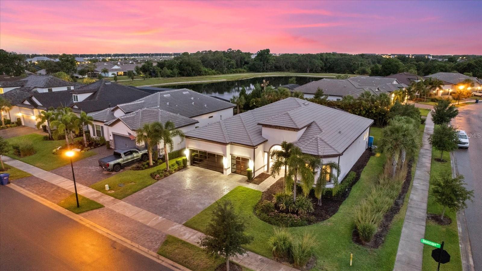 Image 65 of 92 For 825 Seascape Place