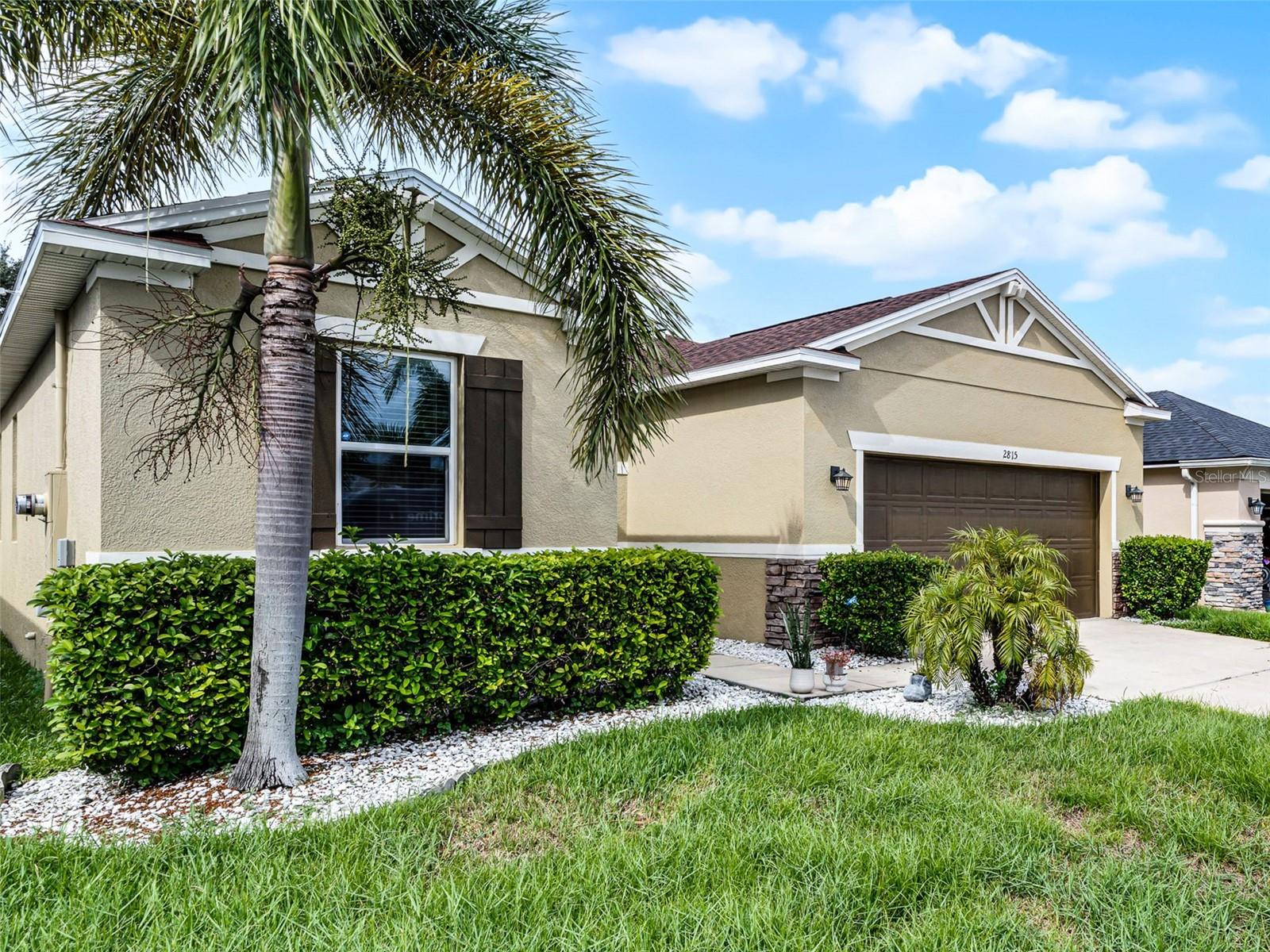 Image 4 of 37 For 2815 Shelburne Way