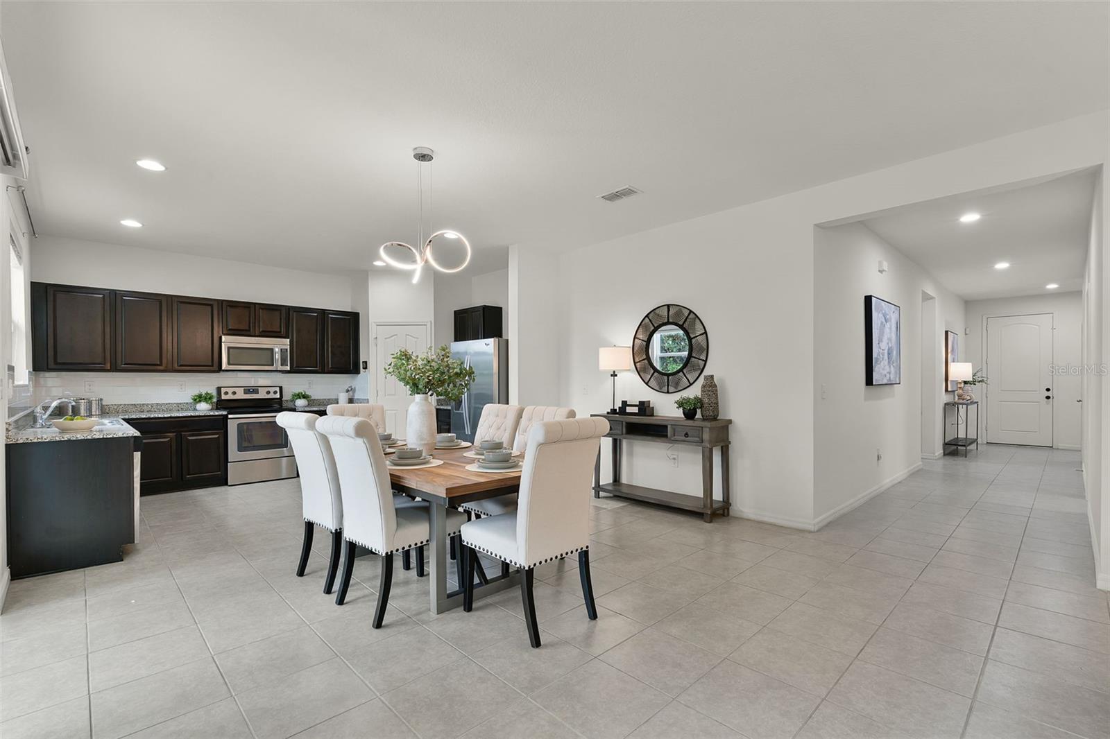 Image 9 of 37 For 2815 Shelburne Way